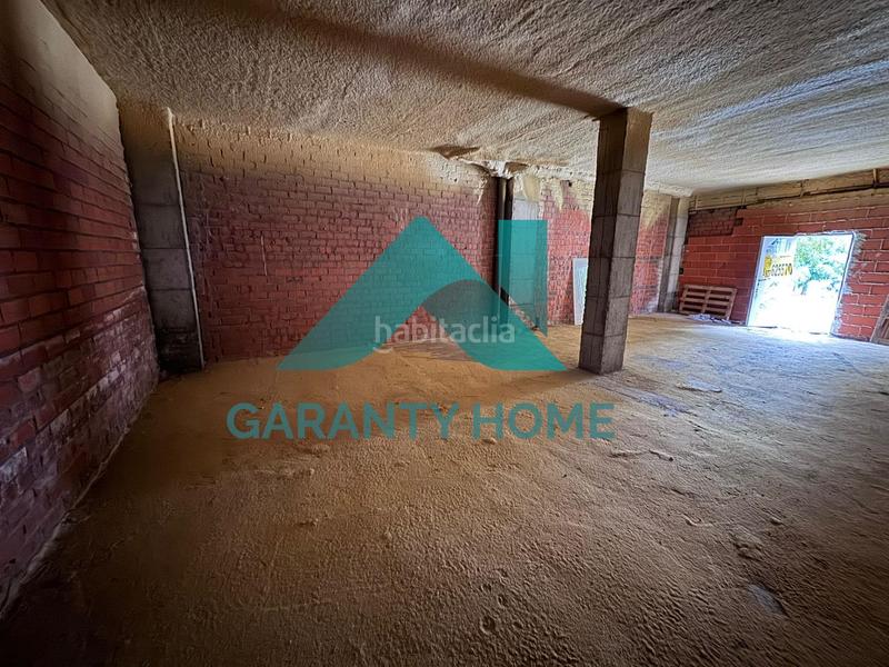 Foto e1282d24-6207-4d2f-977f-9f08a3a14ca7. Lloguer local comercial a Centro Cáceres