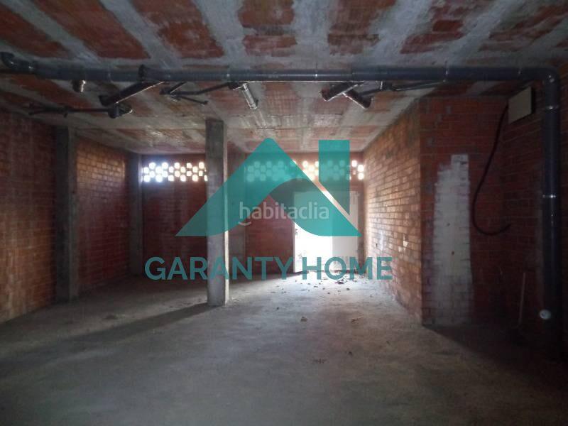 Foto e6b14039-60b4-4e3c-99d8-5d4695c0a19b. Alquiler local comercial se alquila local comercial en zona perú en Cáceres