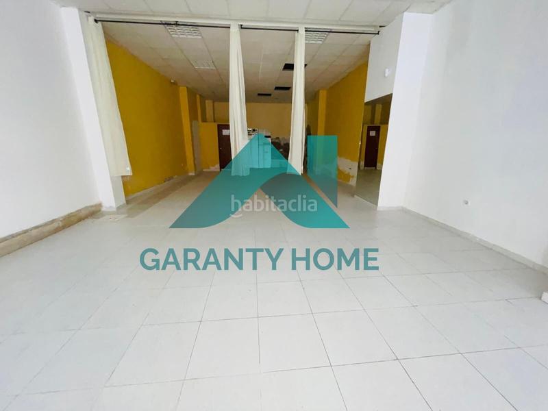 Foto 731c2c83-3a45-4945-a9e8-7fc6cdbd4e36. Alquiler local comercial se alquila local comercial en zona Centro amplio y luminoso en Cáceres