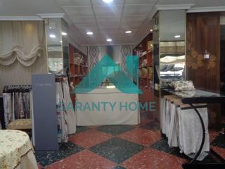 Lloguer Local Comercial a Centro. Se alquila o vende  local en moctezuma