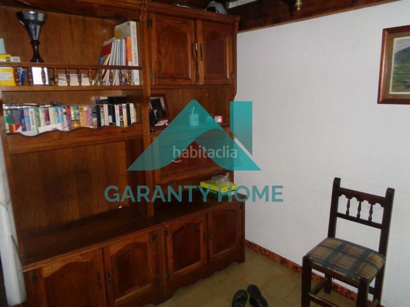 Foto bd8ff782-737b-4639-8dee-5558bf693994. Local comercial a Casco Antiguo Cáceres