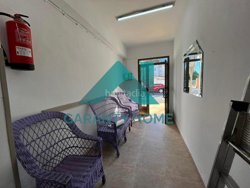 Foto 8cb0b6c8-67ec-4b29-9120-b6c261854cfb. Alquiler local comercial se alquila local comercial con posibilidad de ampliación! en Cáceres