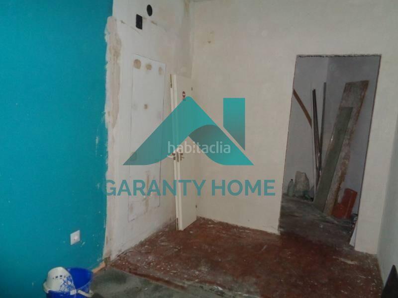 Foto 20a3902b-0037-407b-983b-7d14396aabf5. Affitto locale commerciale in Centro Cáceres