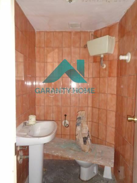 Foto 0ec31244-daaf-4a8f-a0c5-34b4c8c7f063. Alquiler local comercial se alquila local comercial en zona cruz de los caídos excelente ubicación en Cáceres