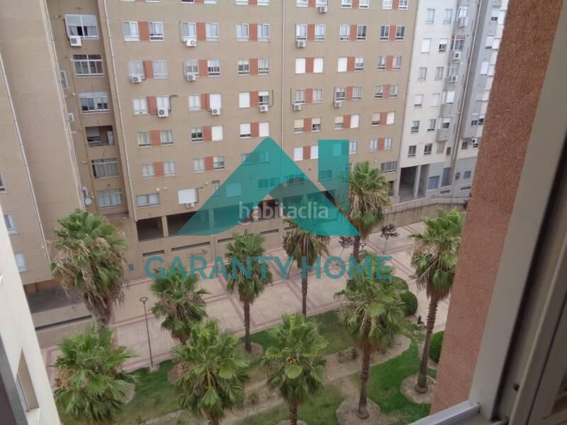 Foto 2f39c54e-05ea-41cf-9198-b162913d0cf3. Àtic amb calefacció aparcament a Ruta de la Plata Cáceres