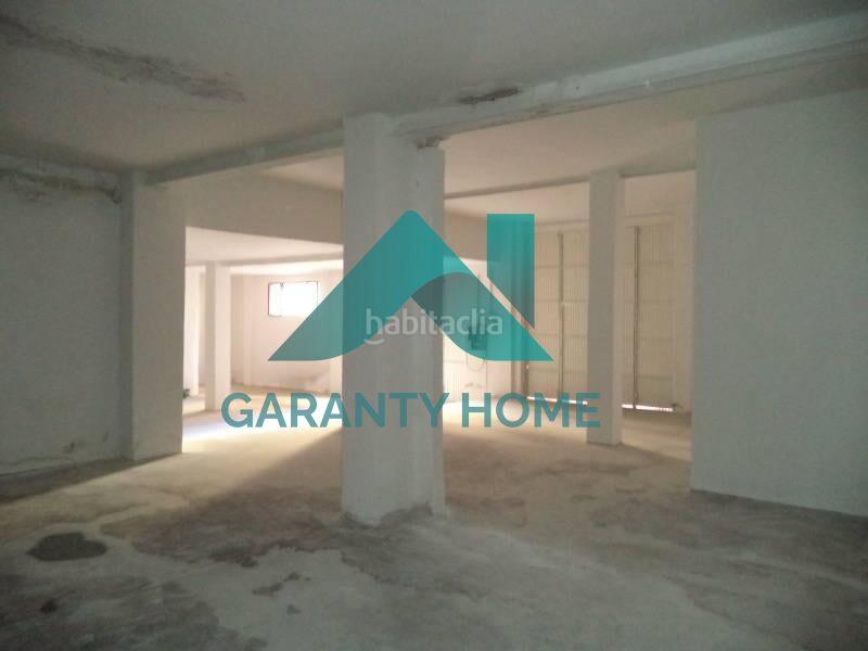 Foto 73b86944-3bf4-46a4-b0c4-0a06095e25d5. Alquiler local comercial se alquila local comercial en zona la madrila amplio y diáfano en Cáceres