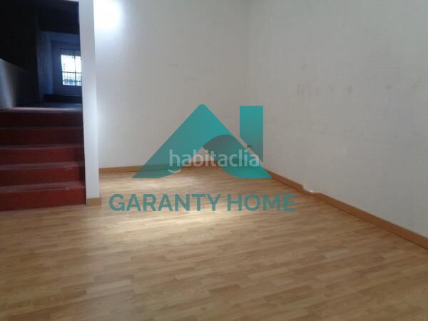 Foto 8c6f07e0-a688-42d4-bed8-9b35f880ce39. Local comercial a Centro Cáceres