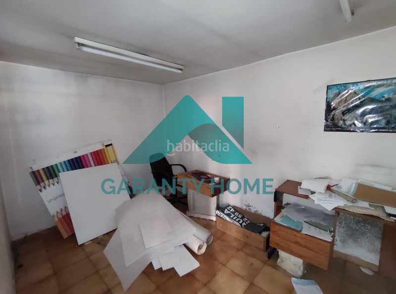 Foto c840a275-cc7d-47fe-ba03-a8621086845e. Local comercial a Centro Cáceres