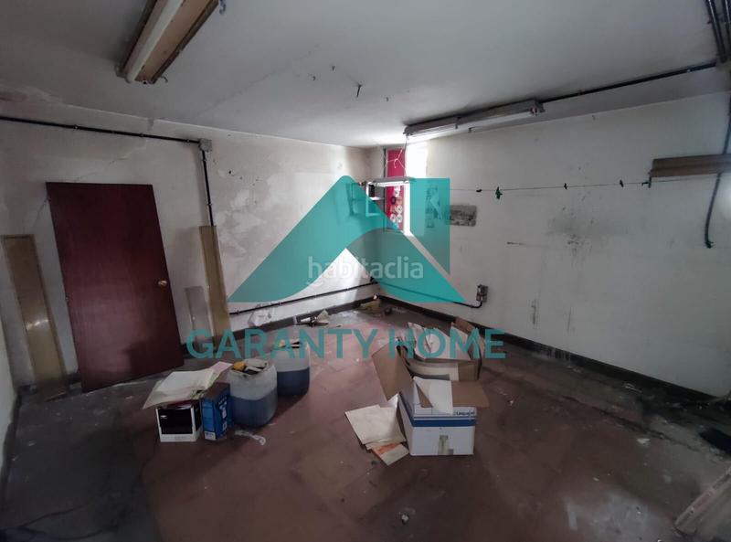 Foto 6772a615-cf67-4490-bdef-18b8c580b0d9. Alquiler local comercial se alquila local comercial en zona Centro en Cáceres