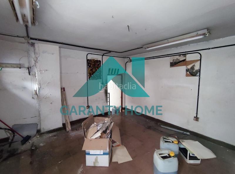 Foto 04ff482c-61dc-4761-8d58-2e12d5a2f634. Lloguer local comercial a Centro Cáceres