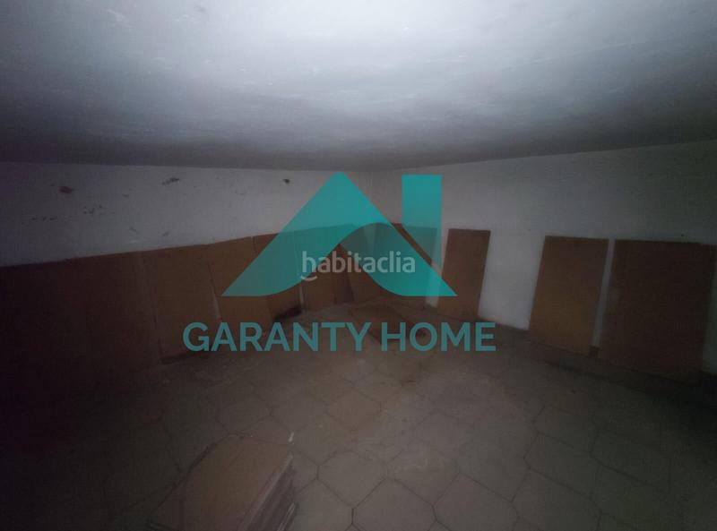 Foto d9724bac-ba08-48ec-8878-687dc13d941b. Lloguer local comercial a Centro Cáceres