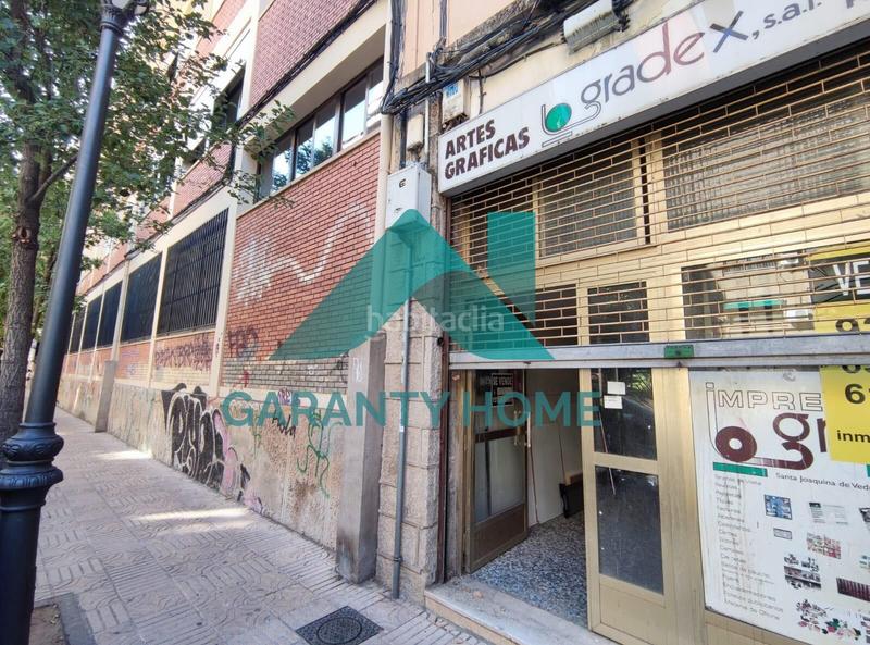 Foto e329eae1-bc02-42b4-93a1-5b6e842eaaf4. Lloguer local comercial a Centro Cáceres