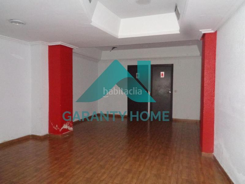 Foto 561df5f8-8e8e-4351-95cc-5c17273ec630. Rent business premise in Casco Antiguo Cáceres