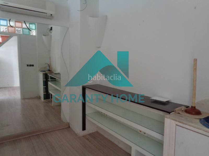 Foto 7ad72fd4-91c6-4fc3-ae41-f848a0f01dd8. Alquiler local comercial se alquila local comercial en zona Centro en Cáceres