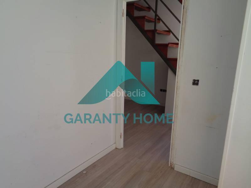 Foto 6388b6d3-ec94-4968-9870-d7785b743395. Rent business premise in Centro Cáceres