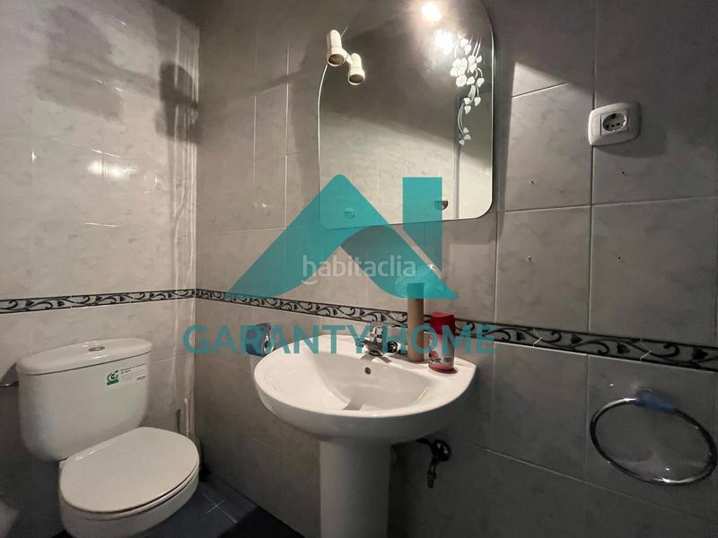 Foto 2edcae35-d64f-444b-badd-5b36c64ed2cf. Alquiler local comercial se alquila local comercial en pleno centro ! en Cáceres