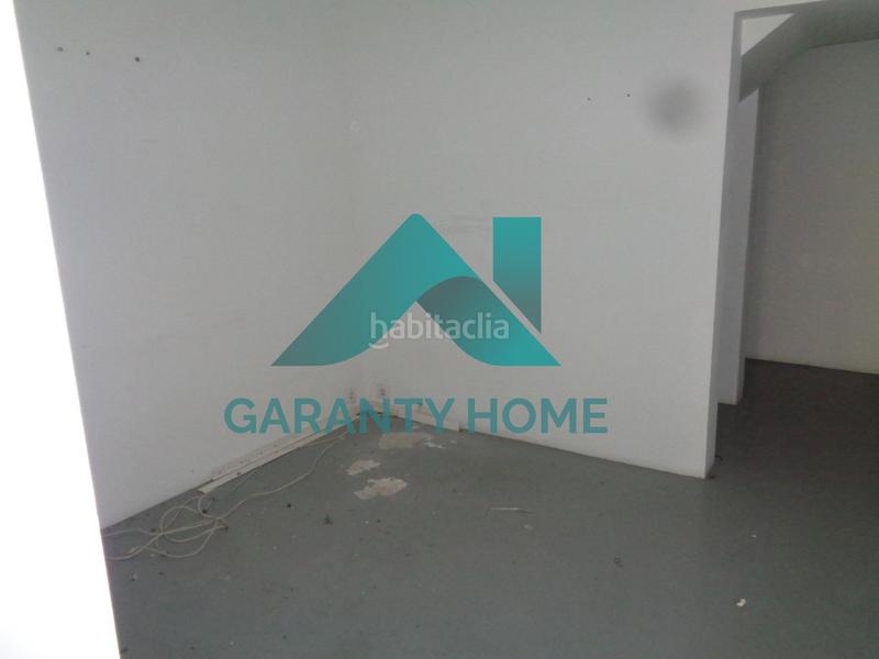 Foto 33238f73-b4f3-4c4a-9bf9-afaed6ec2abd. Location local commercial dans Casco Antiguo Cáceres