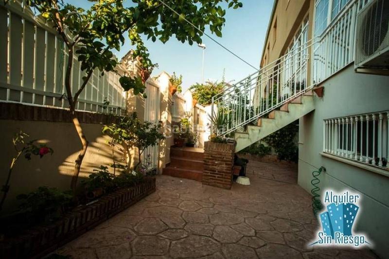 Foto af07971d-762e-420c-866a-bbe3512a5a9e. Casa adosada se vende adosado totalmente reformado en residencial universidad en Cáceres