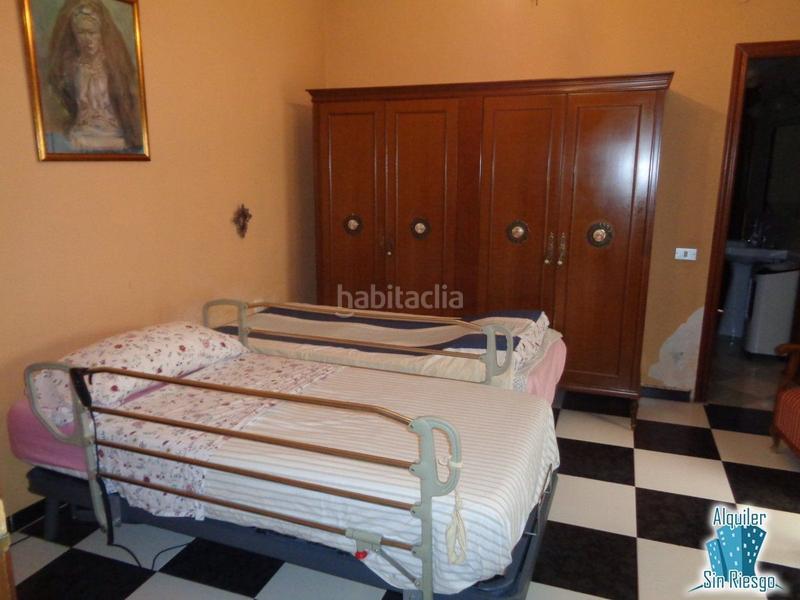 Foto 0e8ad618-9498-408d-978e-2a0cd74217cf. Flat with heating in Casco Antiguo Cáceres