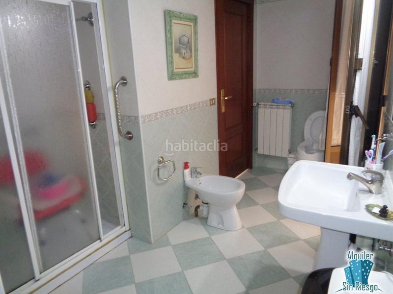 Foto f3b53964-fd47-4e6c-bdb4-252813662507. Flat with heating in Casco Antiguo Cáceres