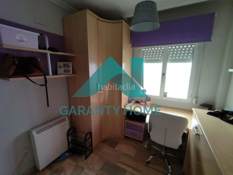 Foto a27fe5b1-cfe6-4d25-a43f-766217815ebc. Apartament amb aparcament a Casco Antiguo Cáceres