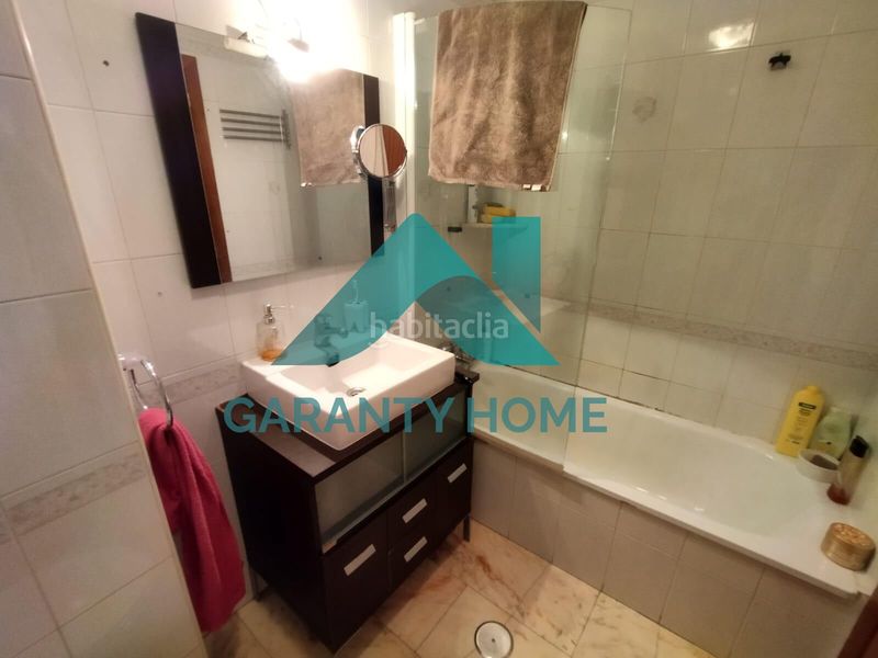 Foto c7e9d898-97cc-4577-a067-42d10520e033. Apartament amb aparcament a Casco Antiguo Cáceres