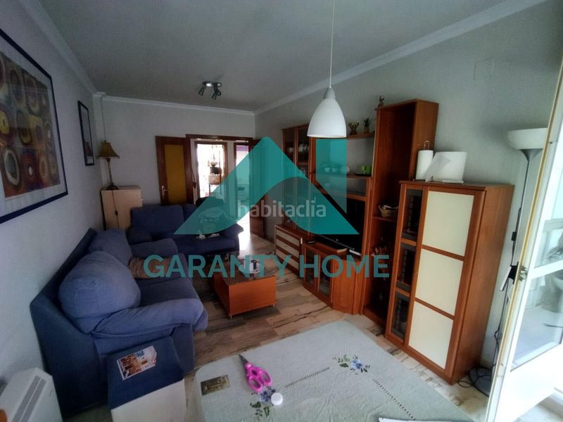 Foto f18e9d95-4fd0-4364-a6be-6cf820e9e2fb. Apartament amb aparcament a Casco Antiguo Cáceres