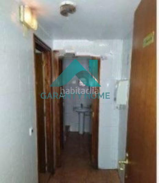 Foto fa964e82-f836-489e-9fc4-6b5f6531752e. Alquiler local comercial se alquila local comercial en zona Ruta de la Plata en Cáceres