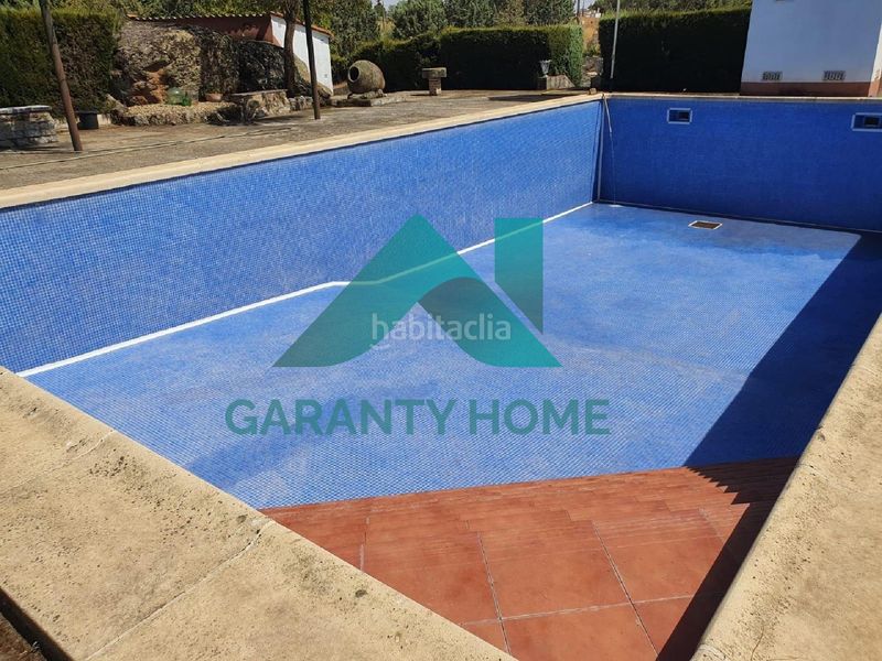Foto 15a56ea9-b239-4923-8ece-9a7285772532. Chalet se vende magnífico chalet con parcela en Arroyo de la Luz