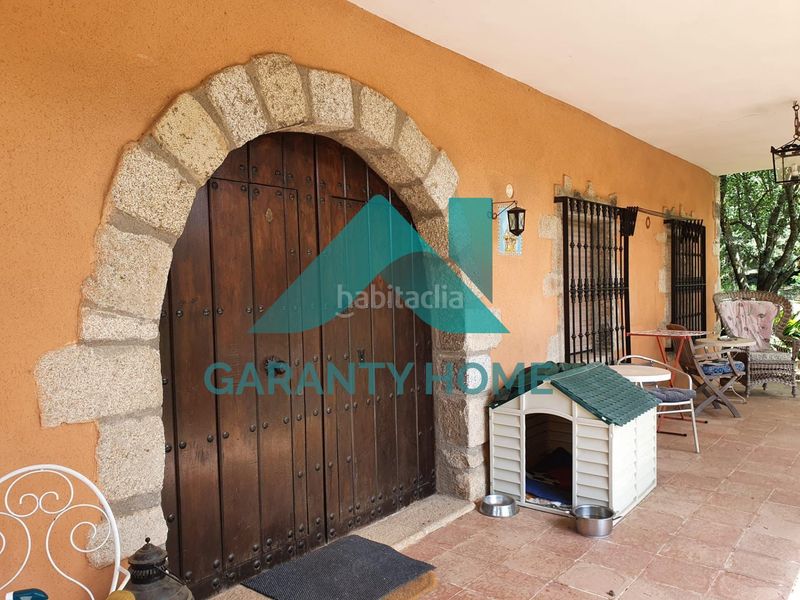 Foto c871dd58-6e1a-4b3a-b241-c5db07b2b67d. Chalet se vende magnífico chalet con parcela en Arroyo de la Luz