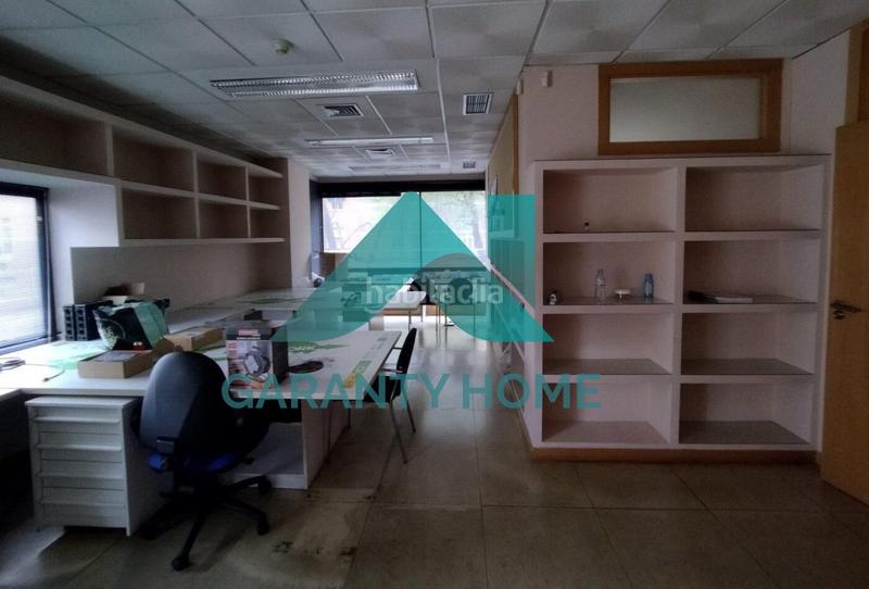 Foto e0677b59-a707-494c-8ed4-8852715ae38a. Alquiler oficina se alquila despacho en zona Centro en Cáceres