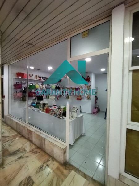 Foto fd4e27ac-5696-4c34-ae4a-756f0059a42c. Local comercial a Centro Cáceres