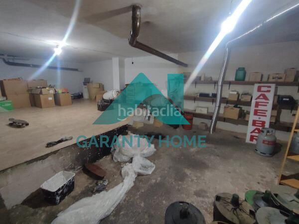 Foto 4bd90274-0cb5-4752-969f-b1f621943bc2. Local comercial a Centro Cáceres