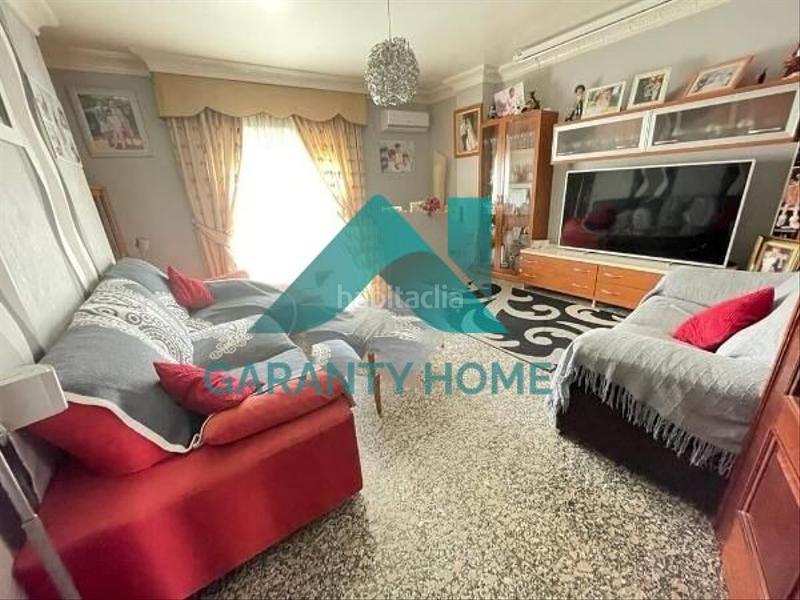 Foto 3989f4a4-3fc3-4e90-829a-510fe9de0ab6. Casa con riscaldamento parcheggio in Casco Antiguo Cáceres