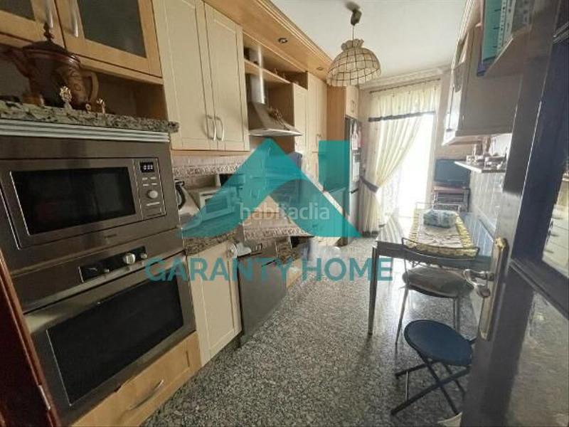 Foto 39c86558-8715-4bbd-baef-407111da4853. Casa con riscaldamento parcheggio in Casco Antiguo Cáceres