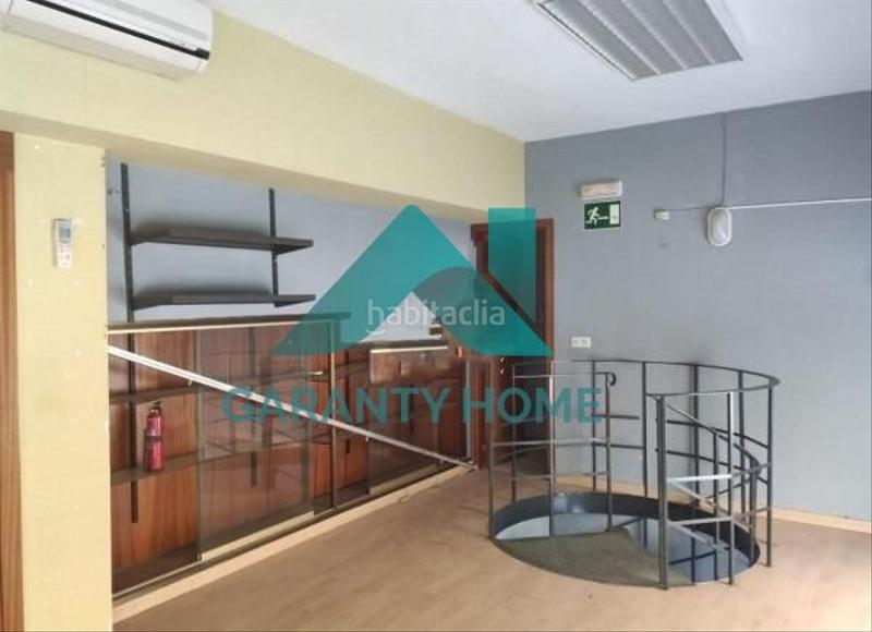 Foto e5e22e2d-eda5-44a9-ab9c-bad363bda413. Location local commercial dans Casco Antiguo Cáceres