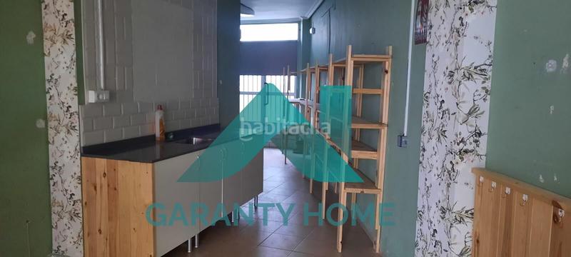 Foto 0f8a9956-71fa-42a1-b5d4-cb0cd37fbe2d. Lloguer local comercial a Casco Antiguo Cáceres