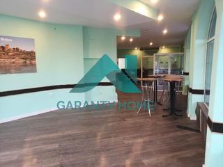 Location Local commercial à Malpartida de Cáceres. Se alquila localbar en malpartida de cáceres