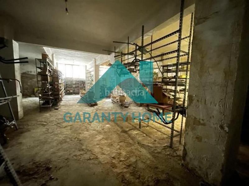 Foto dfa8bf64-ea9b-41c3-9318-bb7fcc36fe2e. Lloguer local comercial a Centro Cáceres