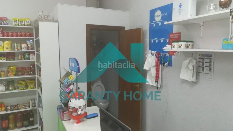 Foto ec67053f-dafa-4431-a5f1-db779f85e38d. Local comercial a Centro Cáceres