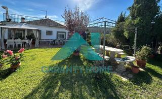 Casa a Sierra de Fuentes. Se vende casa de campo con piscina zona sierra de fuentes