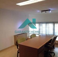 Lloguer Oficina a Centro. Se alquila despacho amueblado en zona avenida de alemania  listo