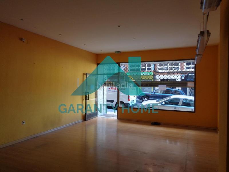 Foto f04ec63e-d84d-4a28-9308-ba2517e56c34. Lloguer local comercial a Centro Cáceres