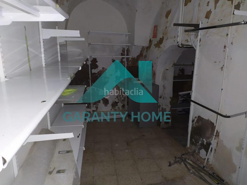 Foto c0f41a80-42e7-4020-86f4-343fb0e1a6dd. Lloguer local comercial a Casco Antiguo Cáceres