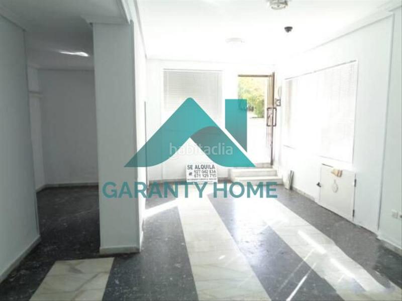 Foto a0ebcfee-ff3b-4dfa-84bd-929f563c6300. Lloguer local comercial a nuevo Cáceres Cáceres