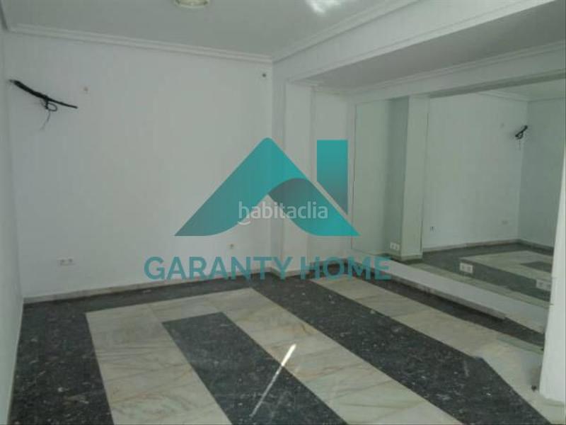 Foto 58a9bb75-bfe7-482f-9bb2-f6a0b3fd1c5d. Miete geschäftsraum in nuevo Cáceres Cáceres