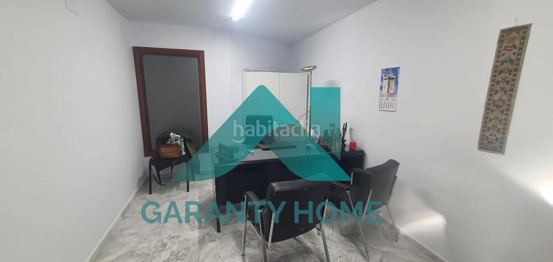 Foto 0f38d3b9-25a6-4502-a47c-3e9a935bb4a3. Miete büro in Casco Antiguo Cáceres