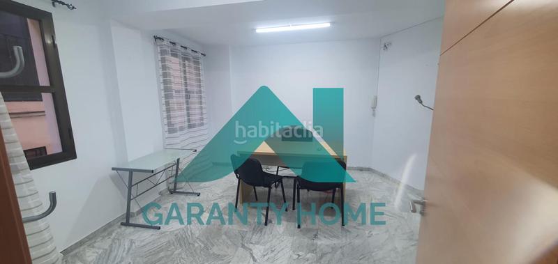 Foto 88891bdd-7a02-4b6f-b5a6-78f2b1b714d9. Rent office space in Casco Antiguo Cáceres