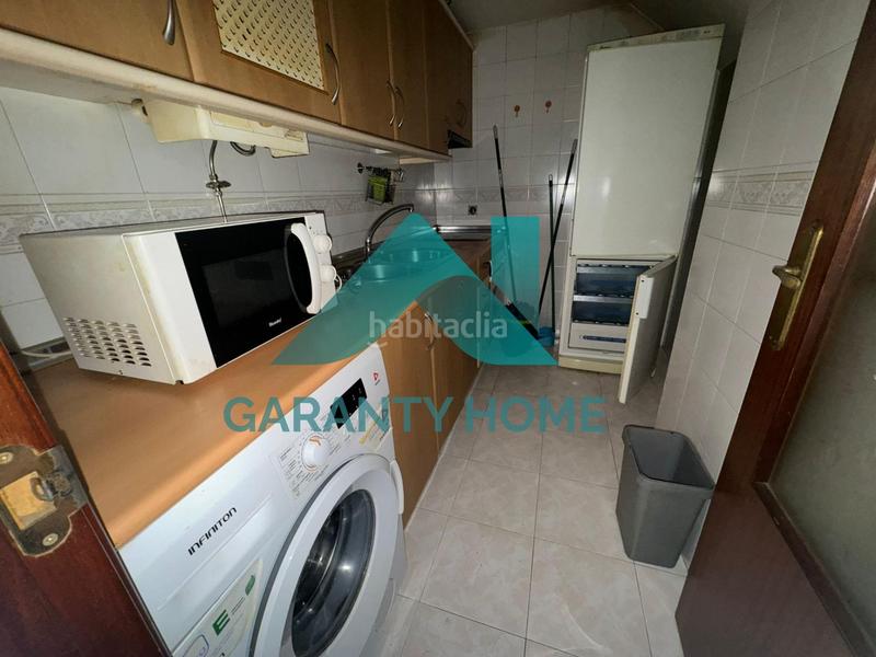 Foto 38df61d1-ac95-41bb-9f3c-5e7b3a087585. Apartament amb calefacció aparcament piscina a Casco Antiguo Cáceres