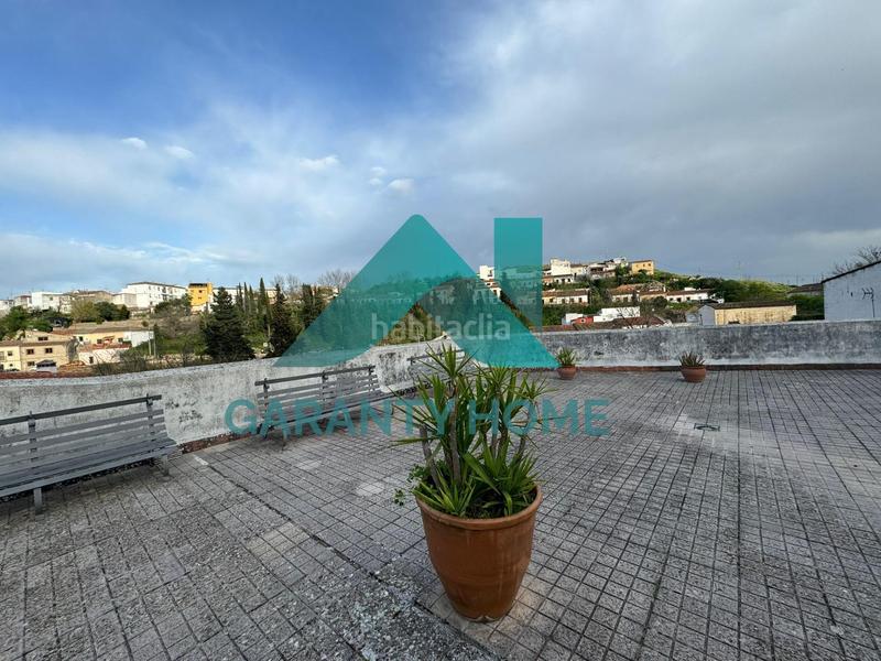 Foto 6ee2b7ec-dd88-4405-97aa-4caf8698a6a6. Apartament amb calefacció aparcament piscina a Casco Antiguo Cáceres